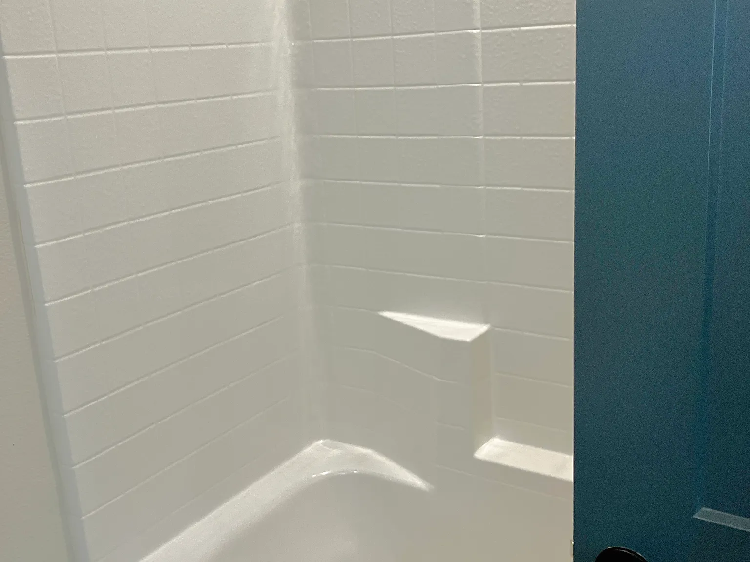 2 bed, 1000 sqft, $1,200 — Photo 4