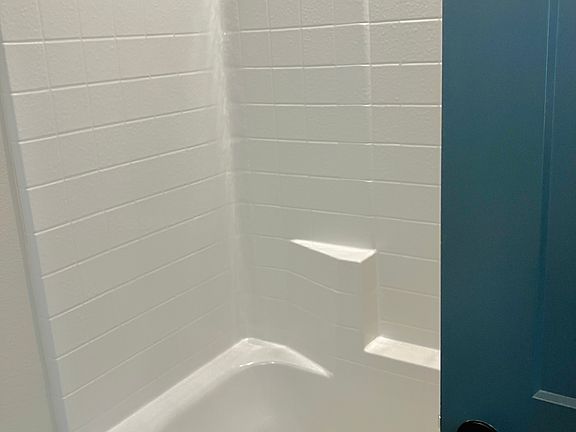 Bathtub