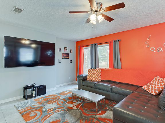 2nd image of 8418 Sophist Cir E