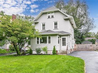 115 Seville Dr, Rochester, NY 14617