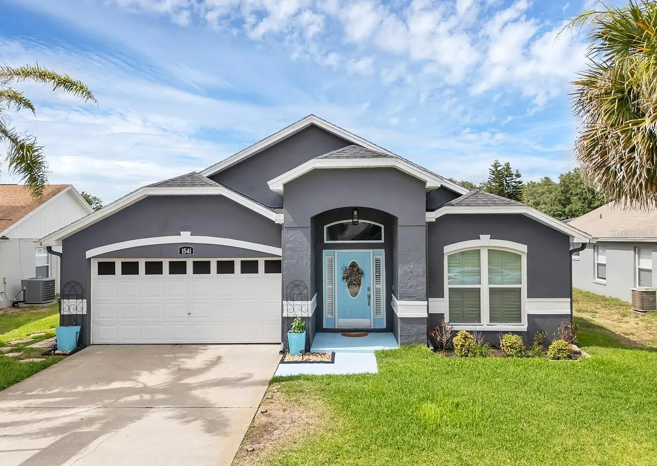 1541 Indian Oaks Trl — Photo 2