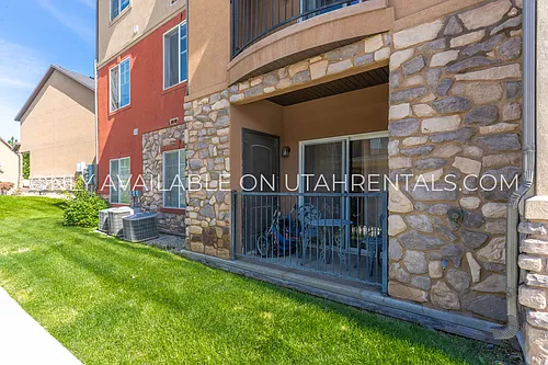 343 S 790 W #103 Photo 1