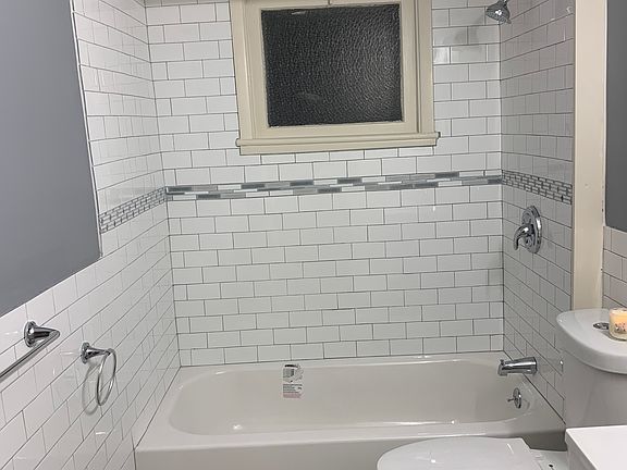 4th image of 2614 Tate Ave