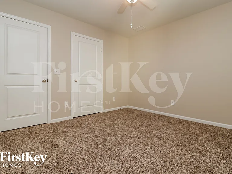 4908 Paddy Field Way — Photo 10