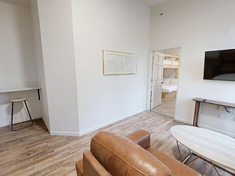 542 Benson Ave SW #110 — Photo 11
