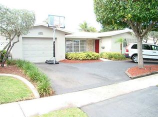 71 SE 11th St, Pompano Beach, FL 33060