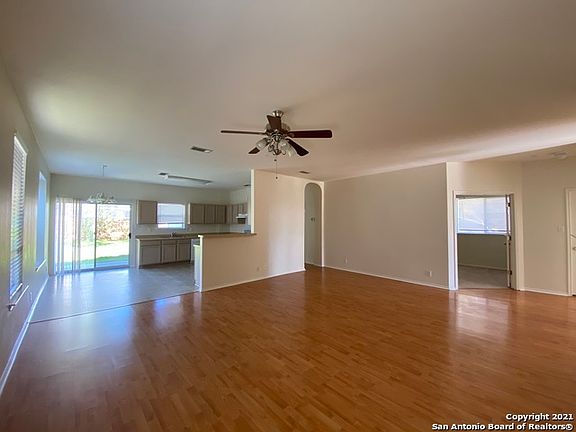 3rd image of 2823 Encino Frst