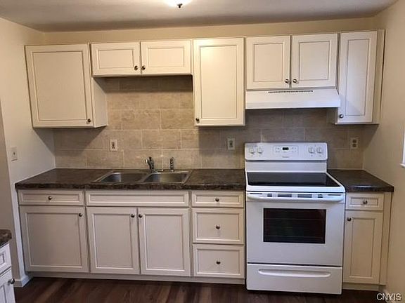 2nd image of 8019 Latina Dr