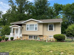 8801 Lagrange St, Lorton, VA 22079