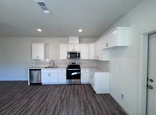 6008 Curvy Hills Dr #B, Bakersfield, CA 93306