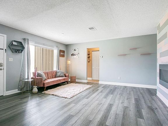 3rd image of 10763 Wharton Ct