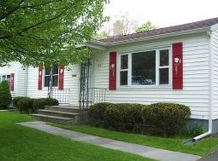 104 Hazel Dr, Vestal, NY 13850