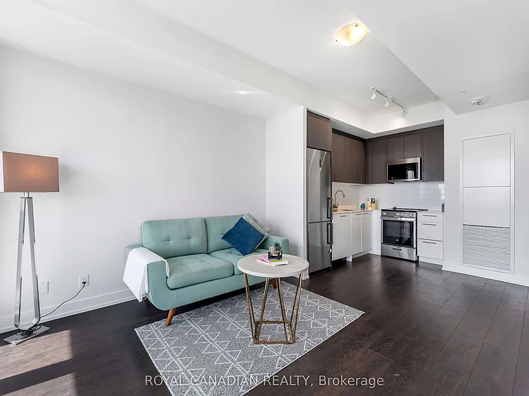 215 Veterans Dr N #1110 — Photo 14