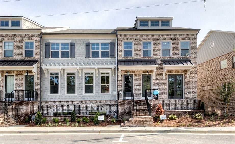 1st image of 2286 McLean Chase SE