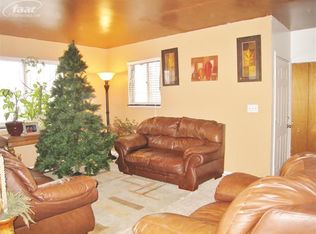 2286 Kevin David Dr, Flint, MI 48505