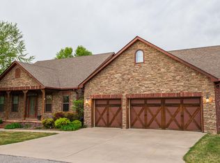 4978 Lighthouse Springs Dr, Grove, OK 74344