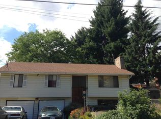 10907 39th Ave NE, Seattle, WA 98125