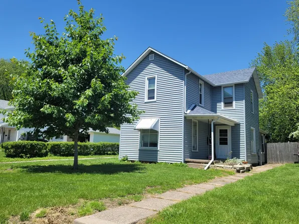 1023 Newell Ave, Muscatine, IA 52761