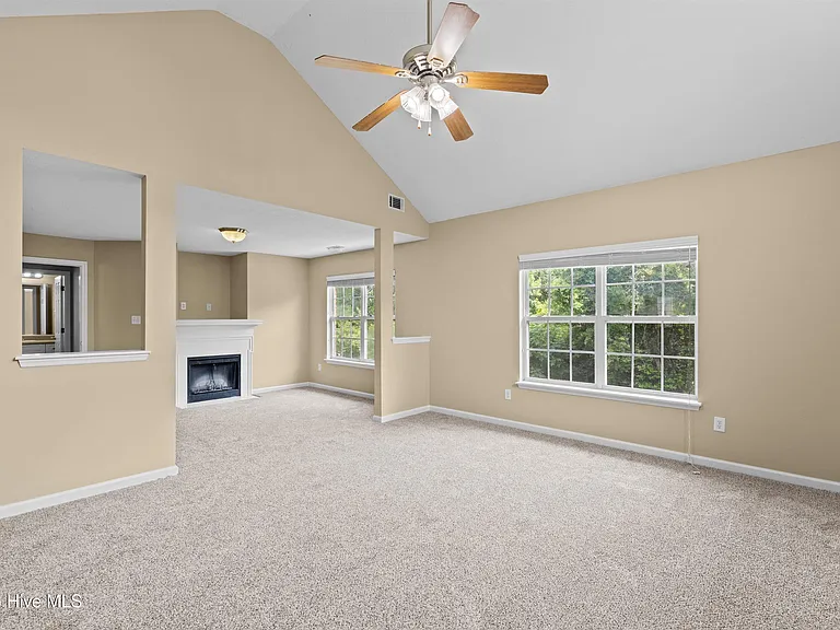 7598 Pleasantville Way — Photo 39