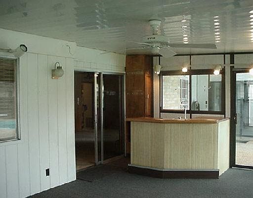 3rd image of 6106 ROYAL POINT DR