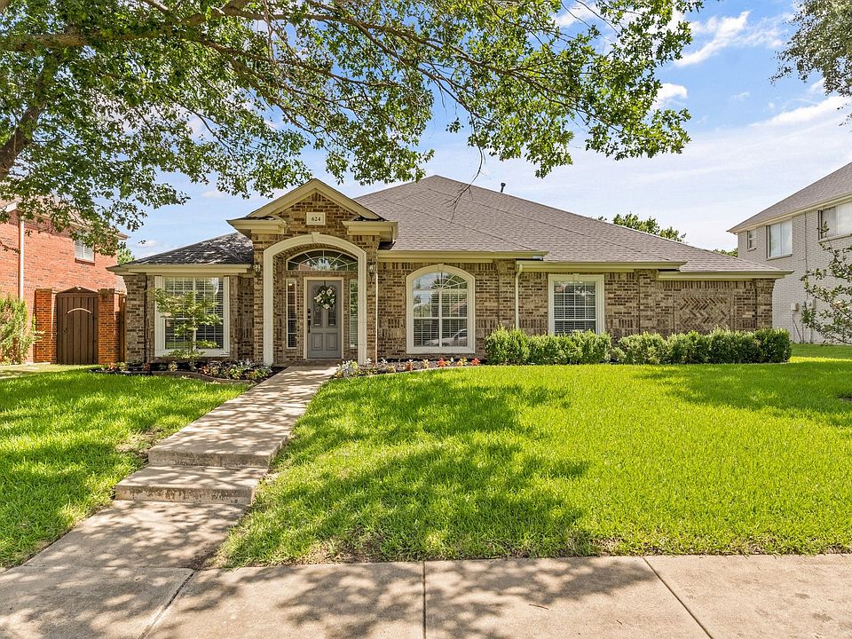 1st image of 624 Mossycup Oak Dr