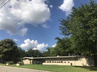 901 N Main St, Burnet, TX 78611