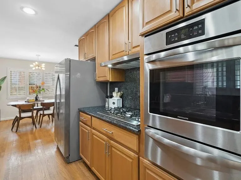 5207 Elrose Ave — Photo 5