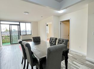 4112 8th Ave APT 4F, Brooklyn, NY 11232