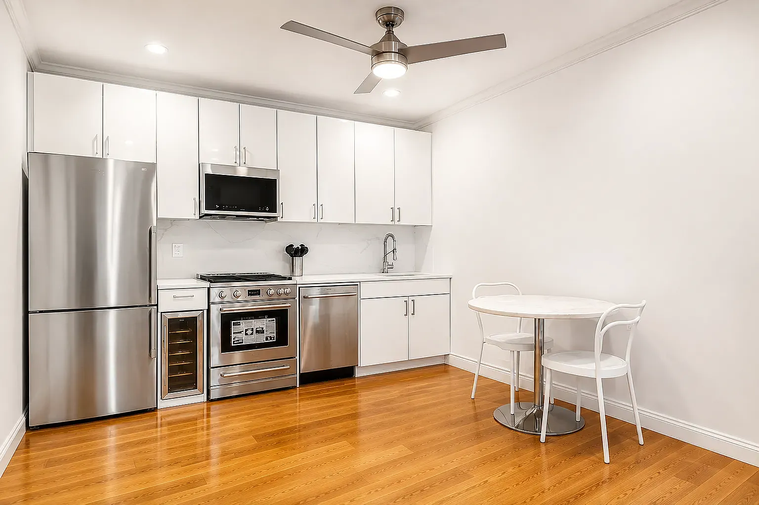 1875 Lexington Avenue — Photo 1