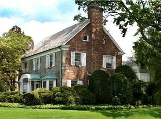 2807 215th Pl, Bayside, NY