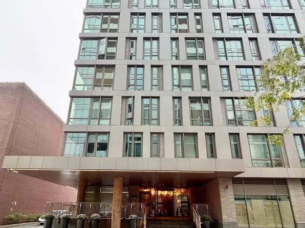 2 Shore Ln APT 408, Jersey City, NJ 07310