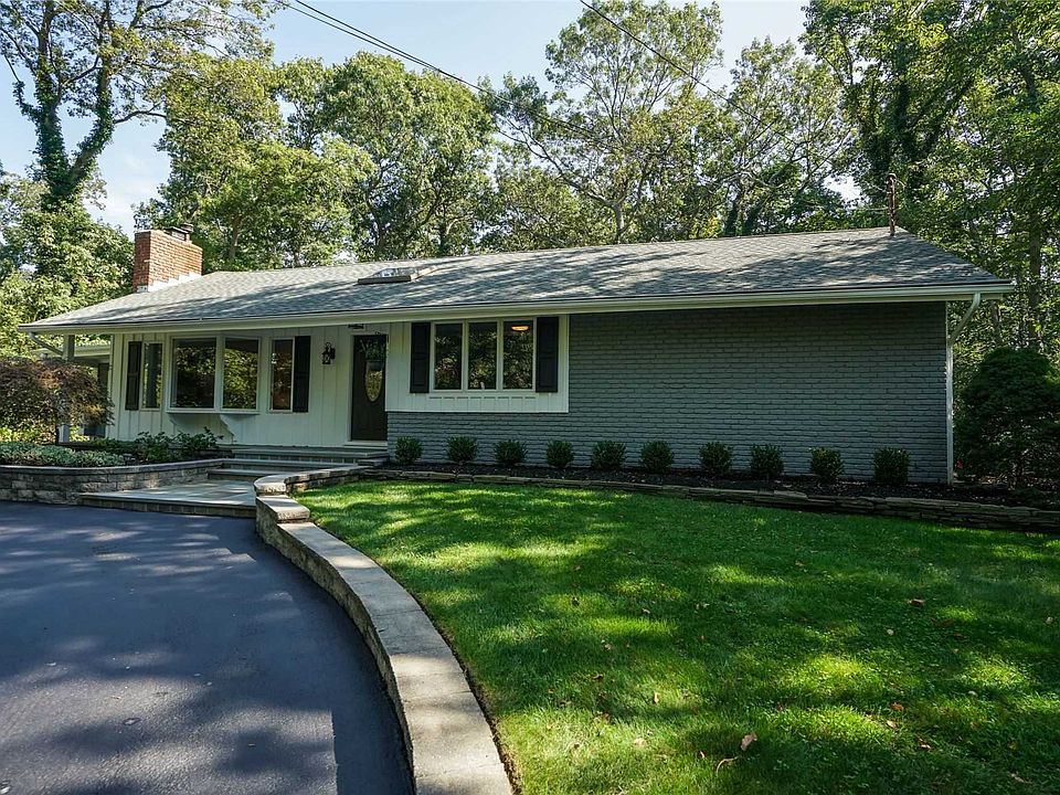 1st image of 7 Leatherstocking Ln