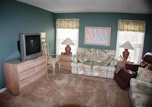 Alternate Master Suite photo