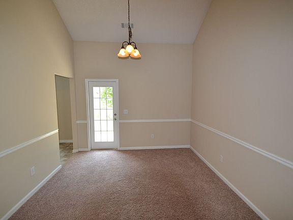 5th image of 2805 Highland Hills Pkwy