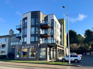 8826 25th Ave SW #403, Seattle, WA 98106