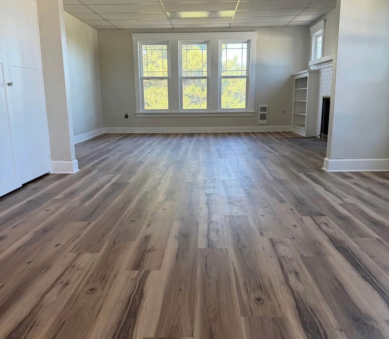 2 bed, 1100 sqft, $1,100 — Photo 1