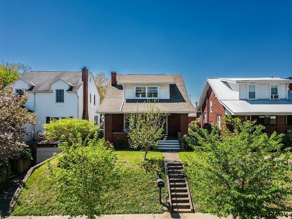1029 6th St W, Huntington, WV 25701 Zillow