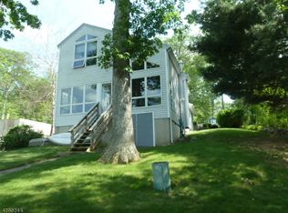 45 Olcott Rd, HEWITT, NJ 07421