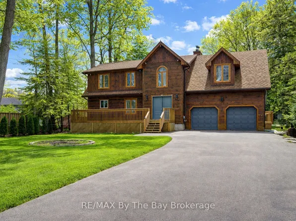 646 Oxbow Park Dr, Wasaga Beach, ON L9Z 2V2