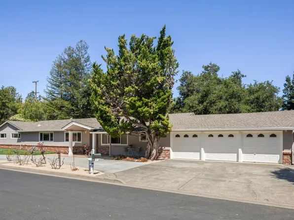 880 Moana Ct, Palo Alto, CA 94306