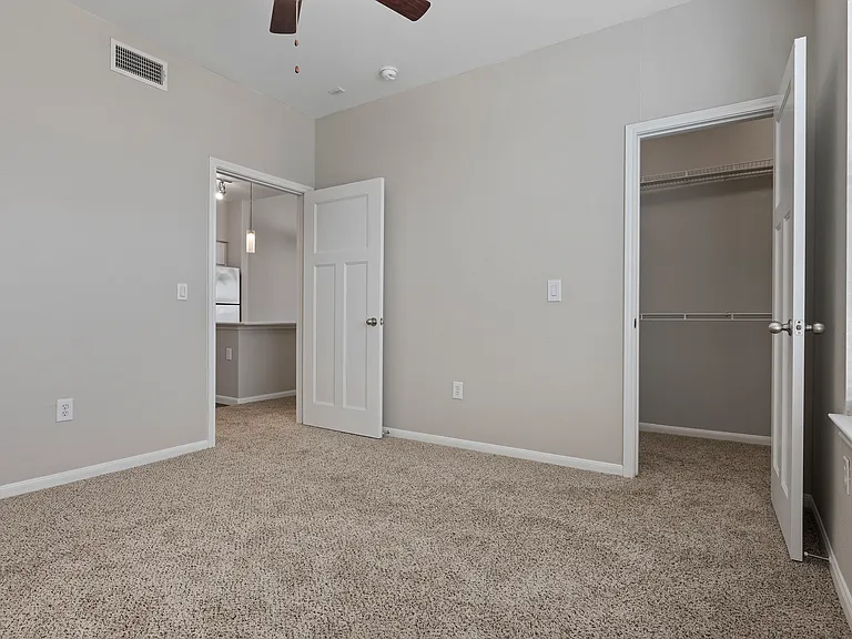 The Aidan Apartments — Photo 11