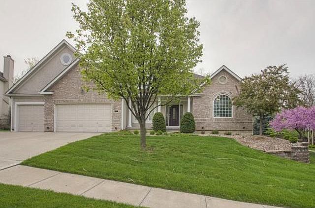 1st image of 10111 River Hills Dr