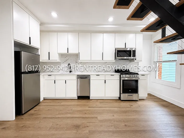 104 S. Windomere Ave. — Photo 6