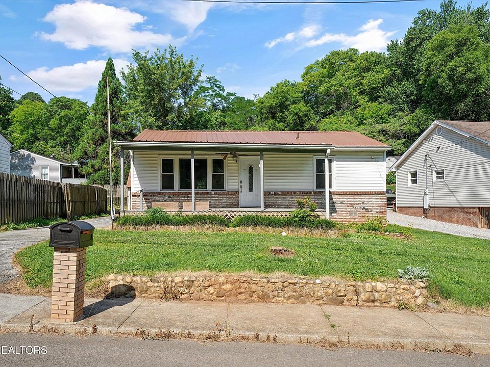 1st image of 2533 Davenport Rd