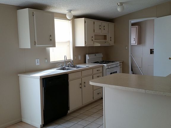 3rd image of 825 N Lamb Blvd Spc 289