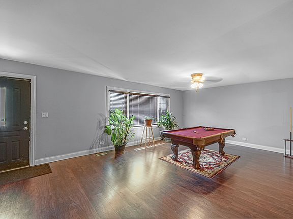 4th image of 1108 Amherst Ln