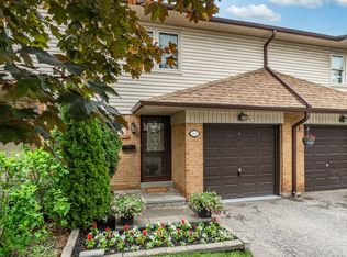 2120 Rathburn Rd E #161, Mississauga, ON L4W2S8