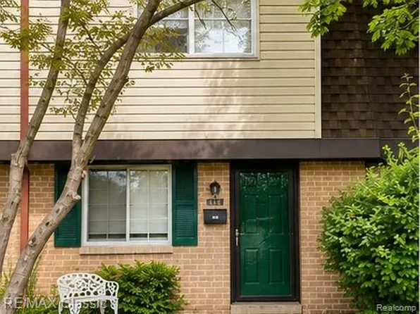 848 N Main St, Milford, MI 48381