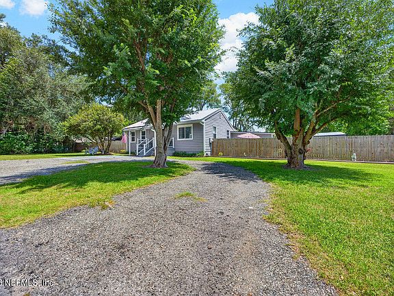 2nd image of 4075 SUNRISE FARMS Road