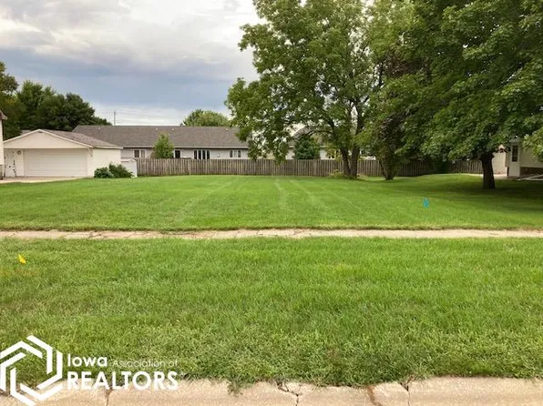 205 5th Ave NE, Clarion, IA 50525